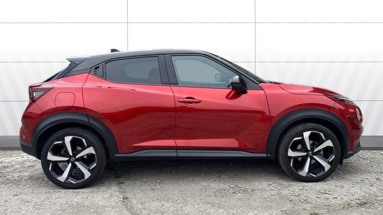 Nissan Juke 1.0 DiG-T 114 Tekna 5dr Petrol Hatchback